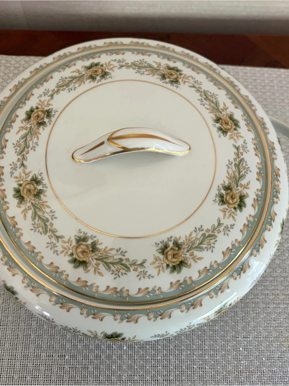 Noritake Brunswick Pattern Covered Serving Dish, Yellow Rose, lidded bowl